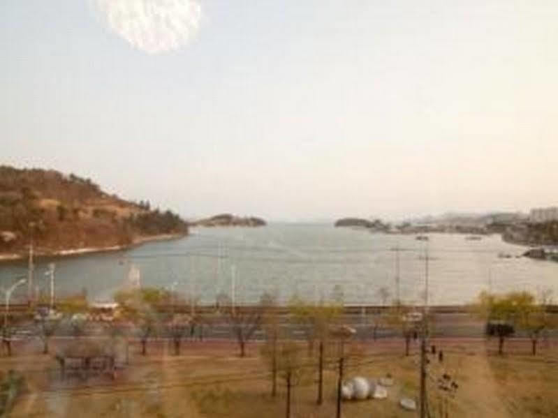 B&Beach Tourist Hotel Yeosu Dış mekan fotoğraf